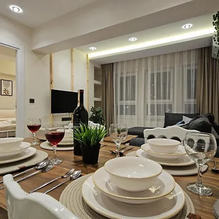 Thalia Boutique Aparthotel *