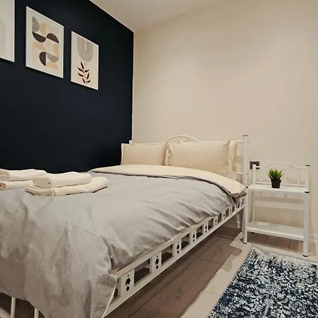 Aparthotel Thalia Boutique *