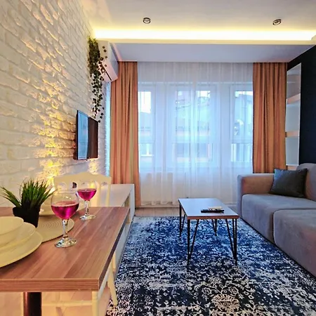 Thalia Boutique Lejlighedshotel 4*