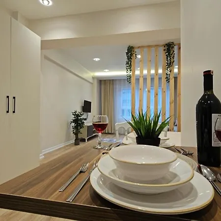Thalia Boutique Lejlighedshotel 4*